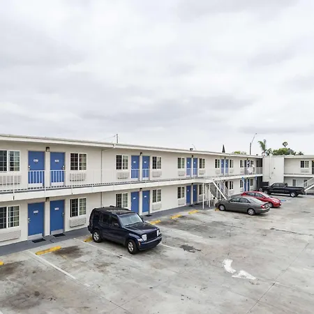 Motel 6-Long Beach, Ca - International City-3